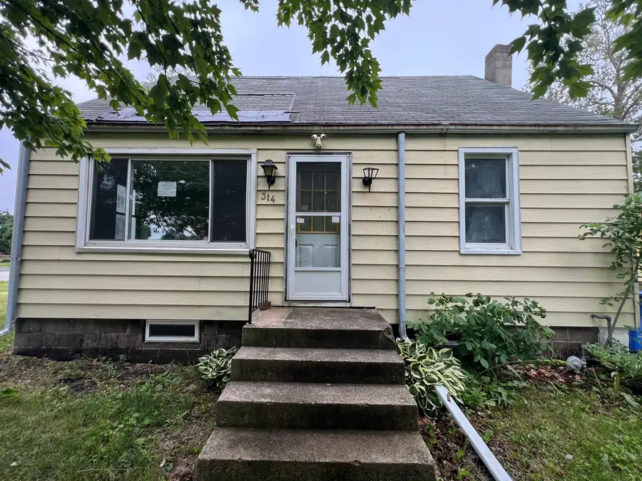 314 S Locust Street, Wyanet, IL 61379 - #3