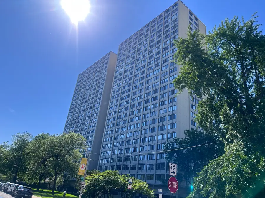 4800 S Lake Park Avenue #706A, Chicago, IL 60615 - #2