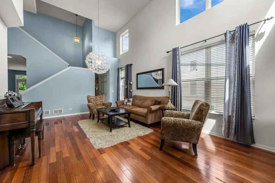 724 Samson Way, Northbrook, IL 60062 - #2