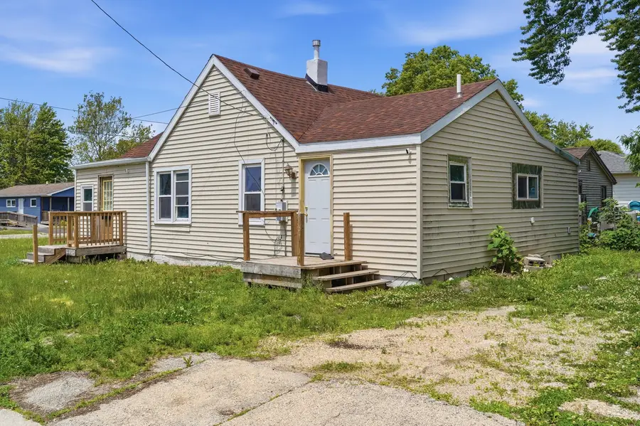 1202 Ave K, Sterling, IL 61081 - #3
