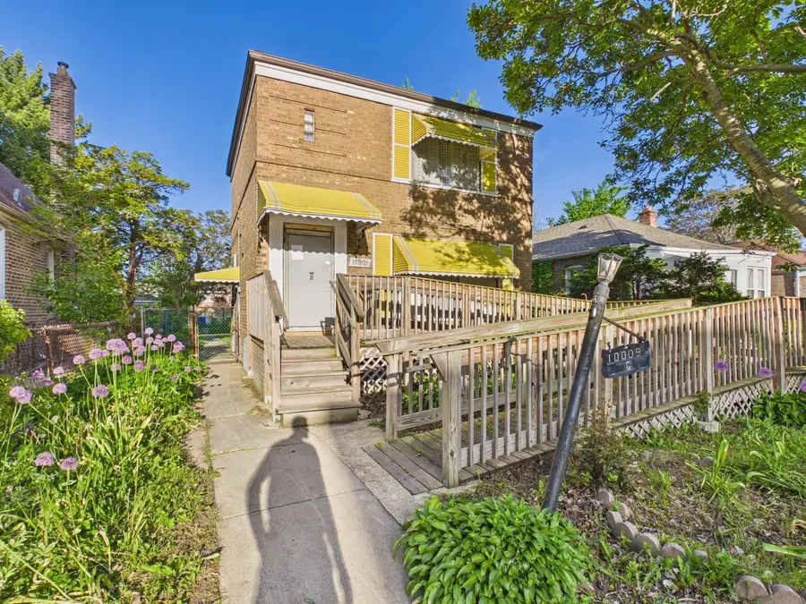 10009 S Emerald Avenue, Chicago, IL 60628 - #2