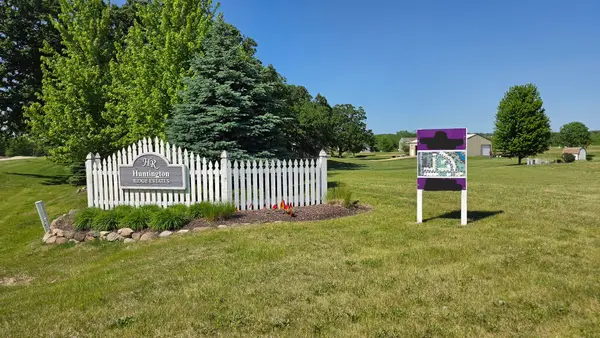 2002 Hillsboro Lane, Harvard, IL 60033