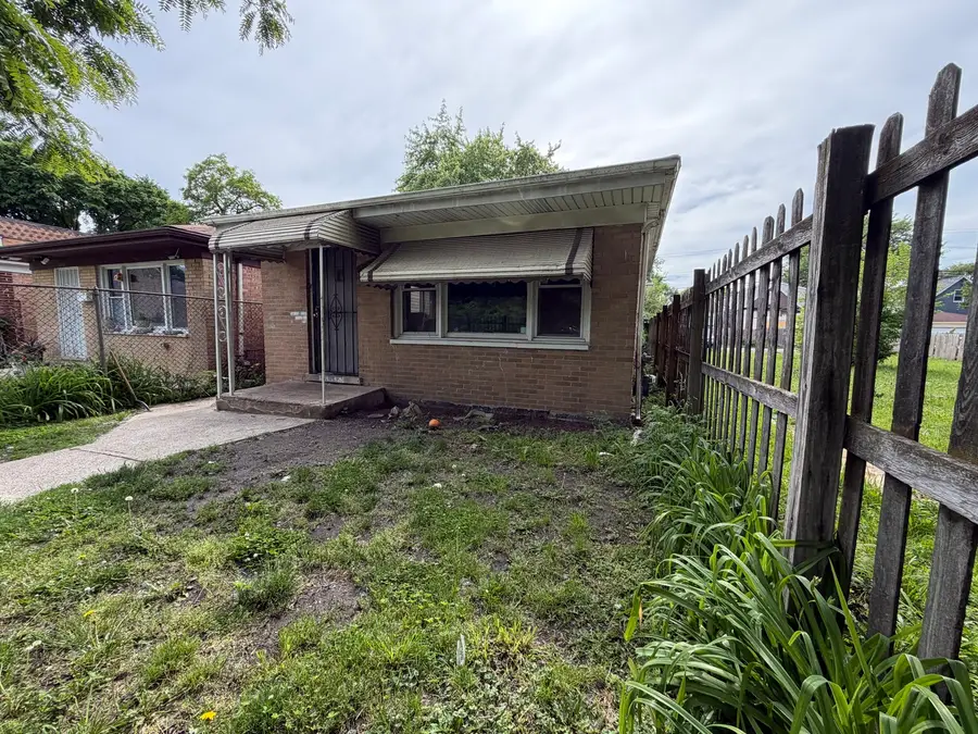 Address Withheld By Seller, Chicago, IL 60621 - #2