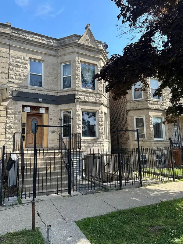 3712 W Grenshaw Street, Chicago, IL 60624