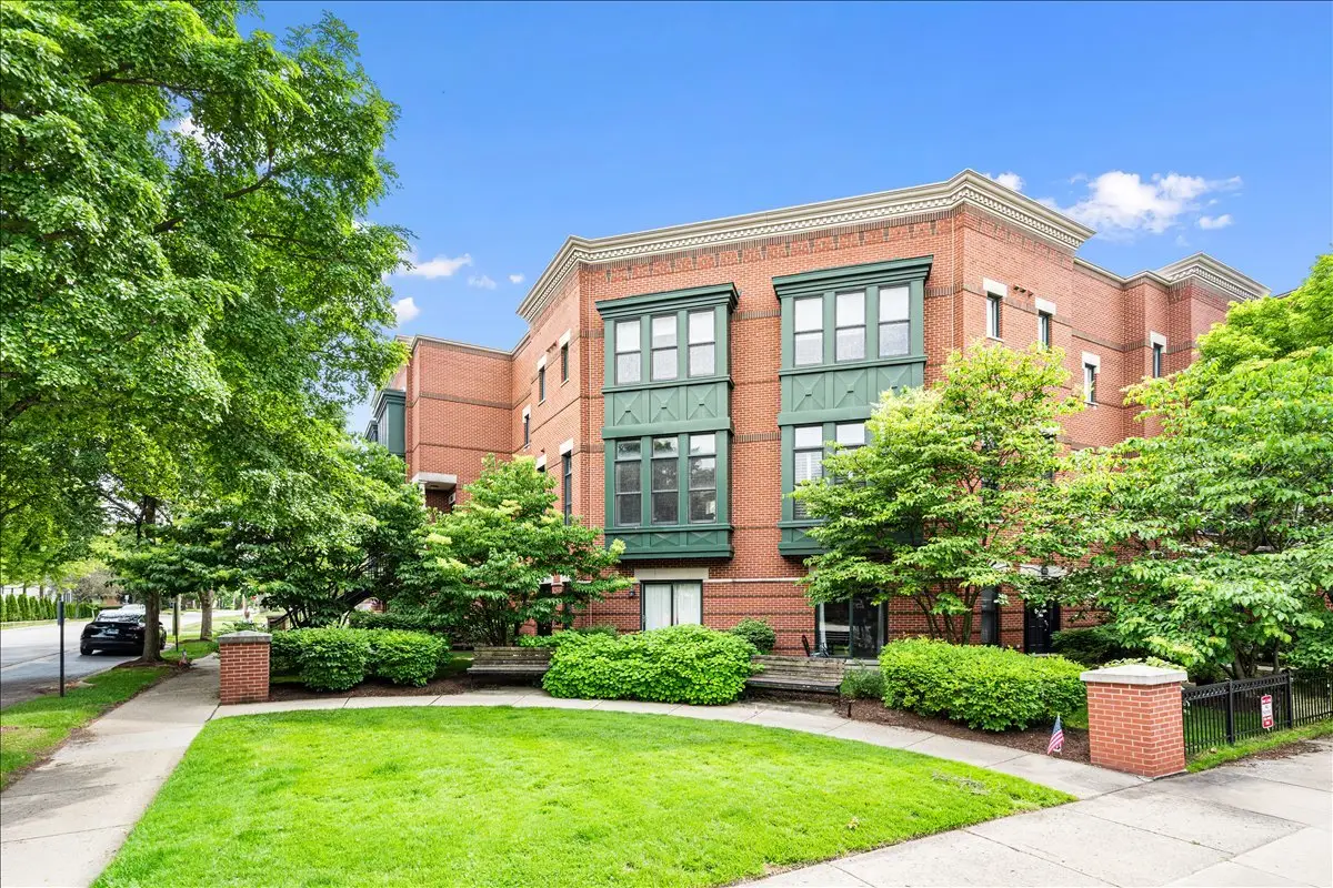 130 N Rose Street, Palatine, IL 60067 - #1