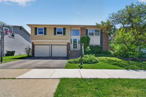 1485 Westbury Drive, Hoffman Estates, IL 60192