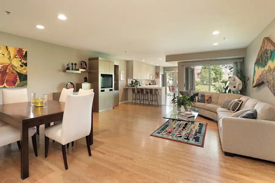 412 Kelburn Road #115, Deerfield, IL 60015 - #3