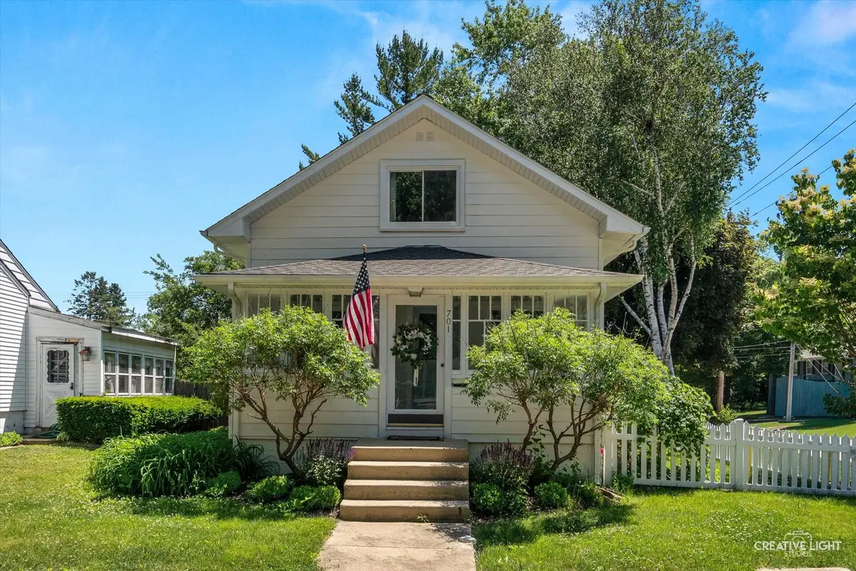 701 Edison Street, Geneva, IL 60134 - #1