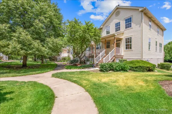 670 Littleton Trail #670, Elgin, IL 60120