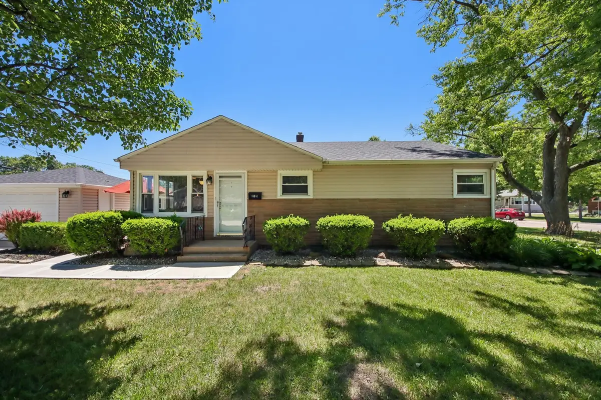 Address Withheld By Seller, Tinley Park, IL 60477 - #1
