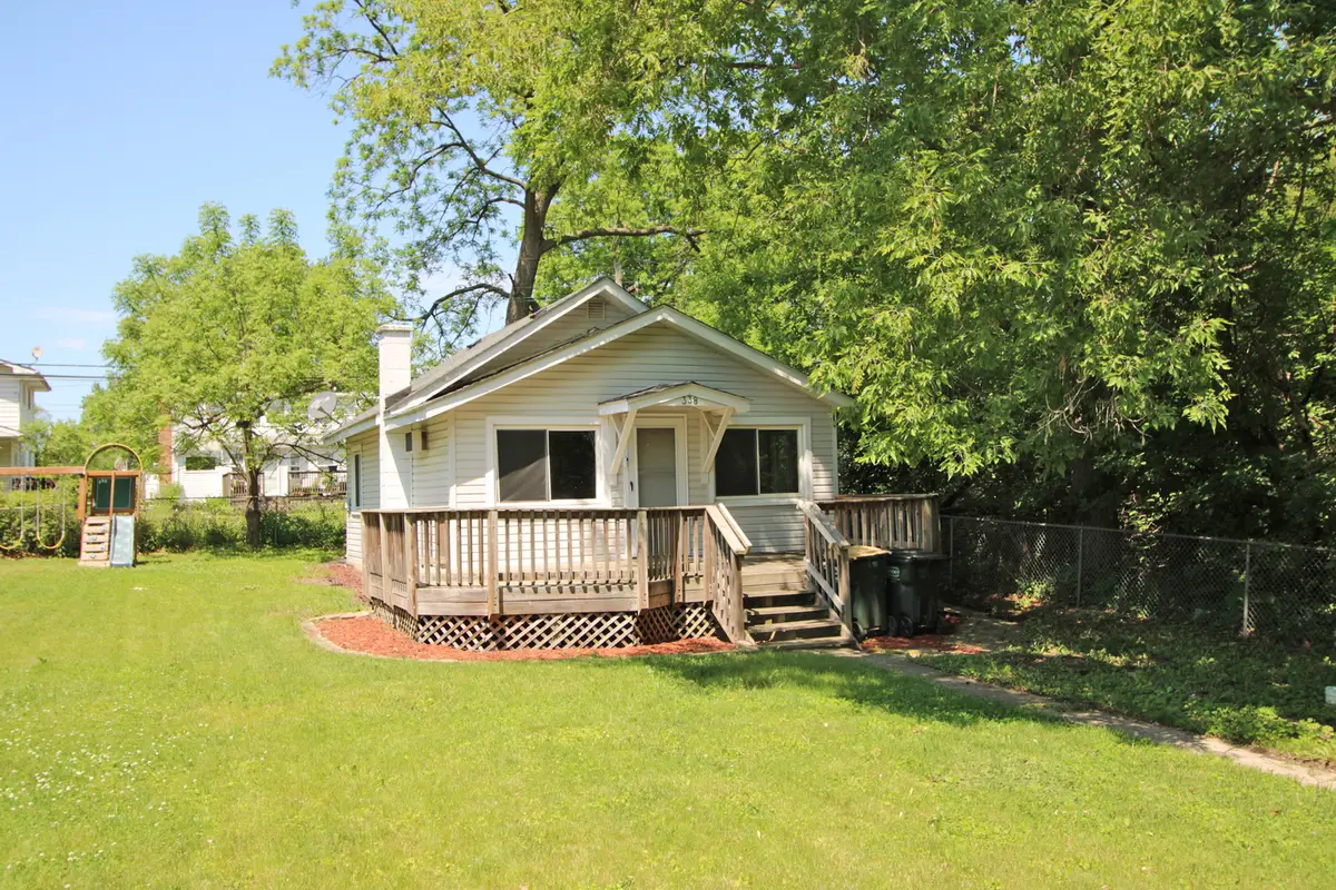 338 E Lakeview Avenue, Round Lake Beach, IL 60073 - #1