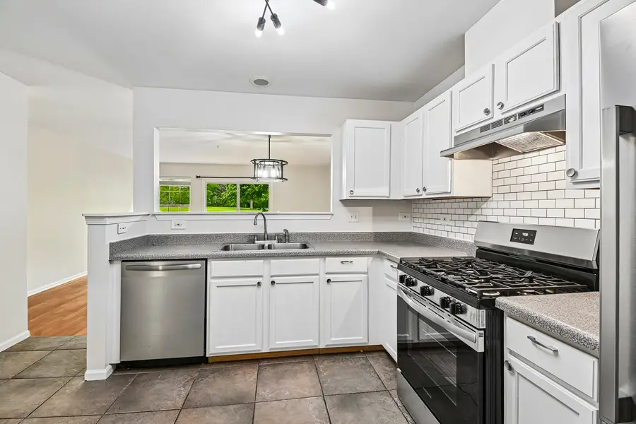 524 Jennifer Circle S, Mundelein, IL 60060 - #2