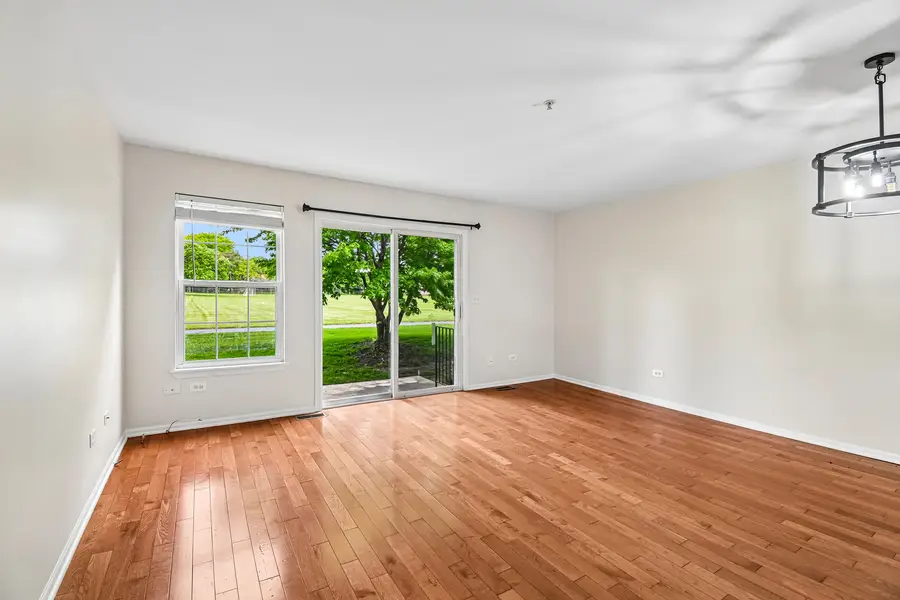 524 Jennifer Circle S, Mundelein, IL 60060 - #3