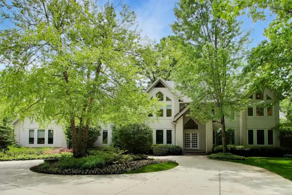 2665 Sunset Trail, Riverwoods, IL 60015
