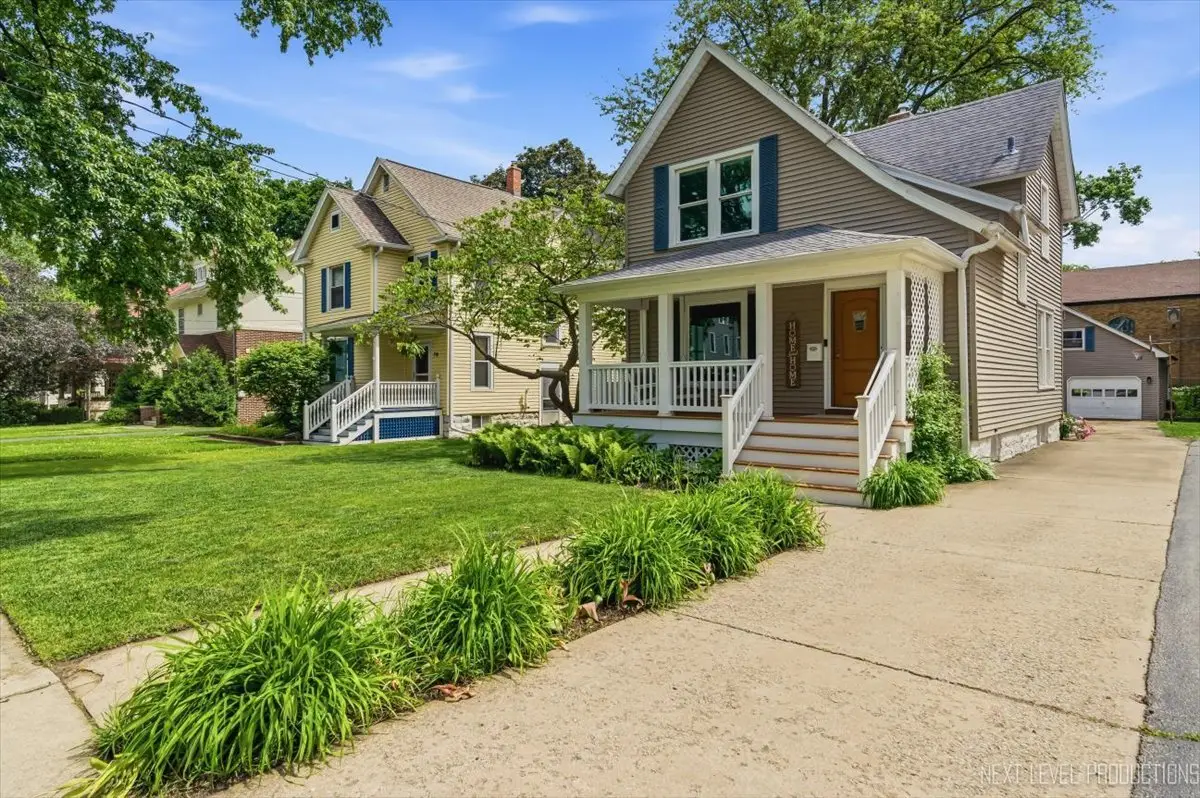 722 Garfield Avenue, Aurora, IL 60506 - #1