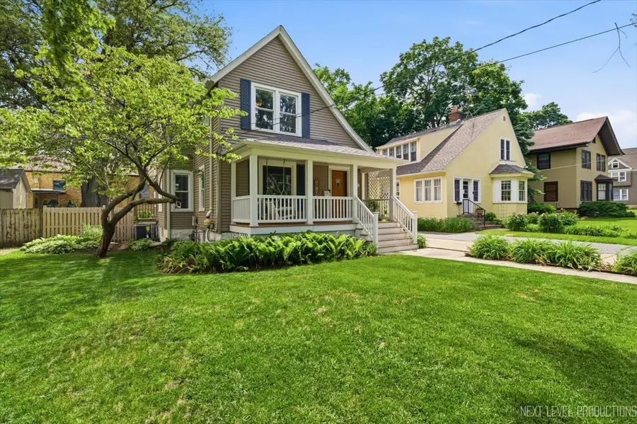 722 Garfield Avenue, Aurora, IL 60506 - #3