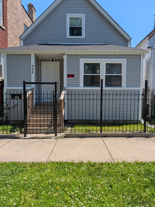 425 N Lawler Avenue, Chicago, IL 60644