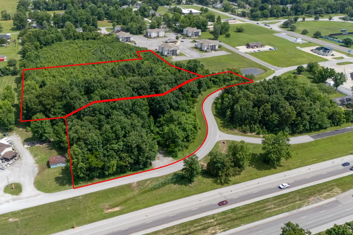1130 Pin Oak Drive, Carterville, IL 62918 - #1