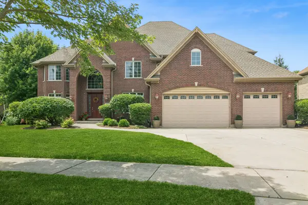 775 John Court, Lake Zurich, IL 60047
