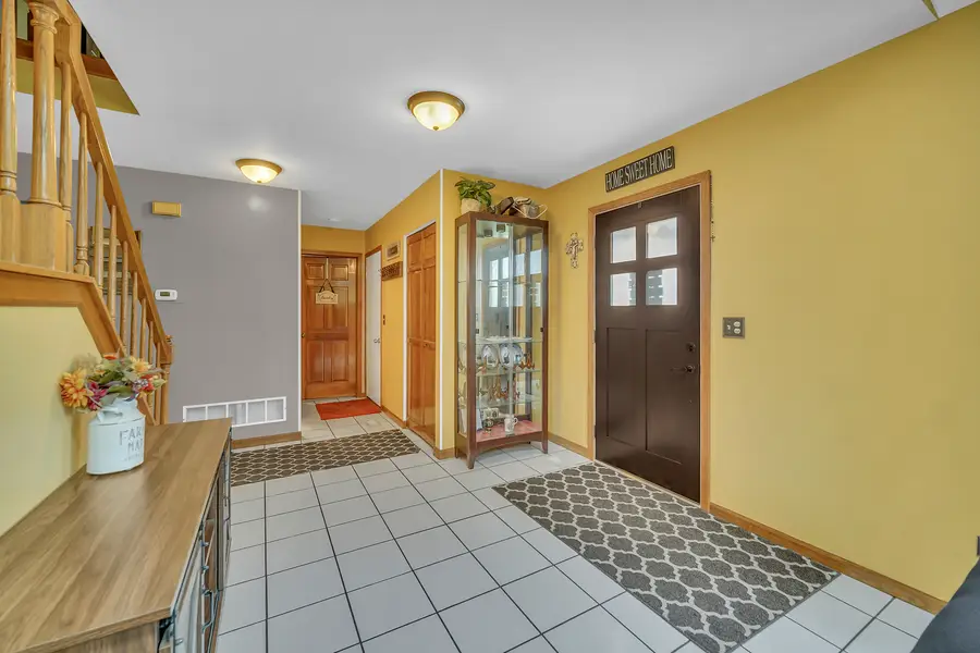 1112 Pheasant Trail, Carol Stream, IL 60188 - #3