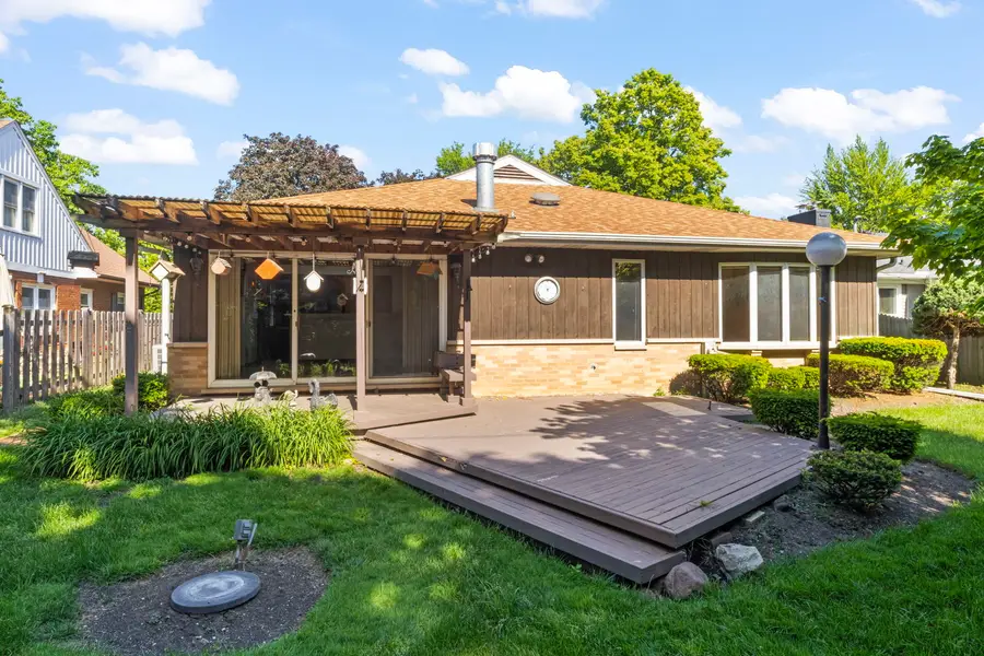 637 Oriole Avenue, Park Ridge, IL 60068 - #2