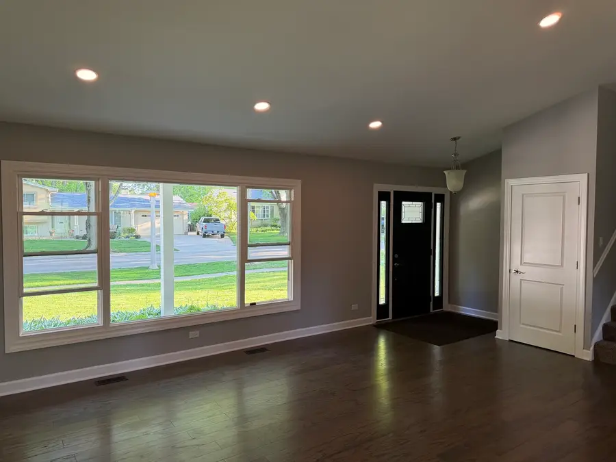 910 Fairlawn Avenue, Libertyville, IL 60048 - #2