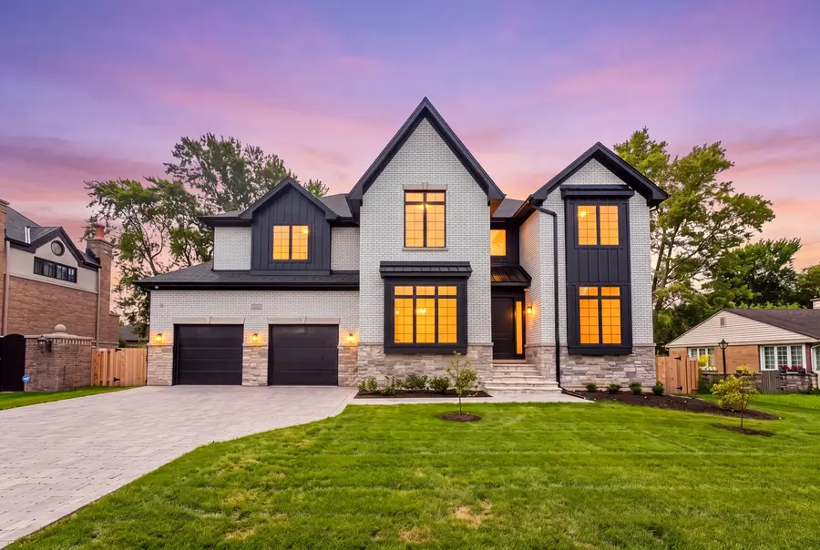 2301 Farrell Avenue, Park Ridge, IL 60068 - #3