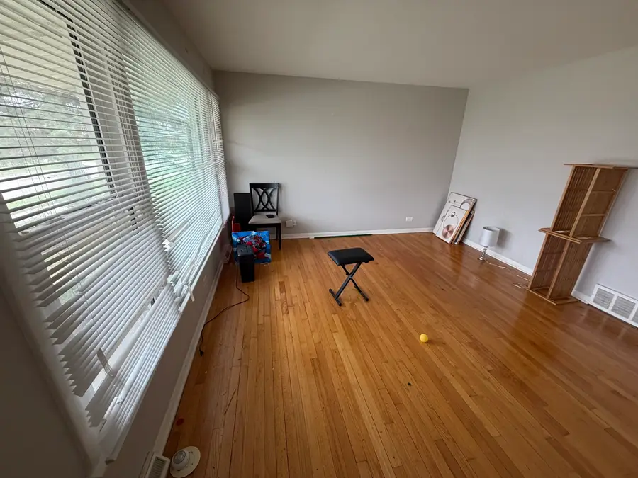 185 Pleasant Drive, Chicago Heights, IL 60411 - #3