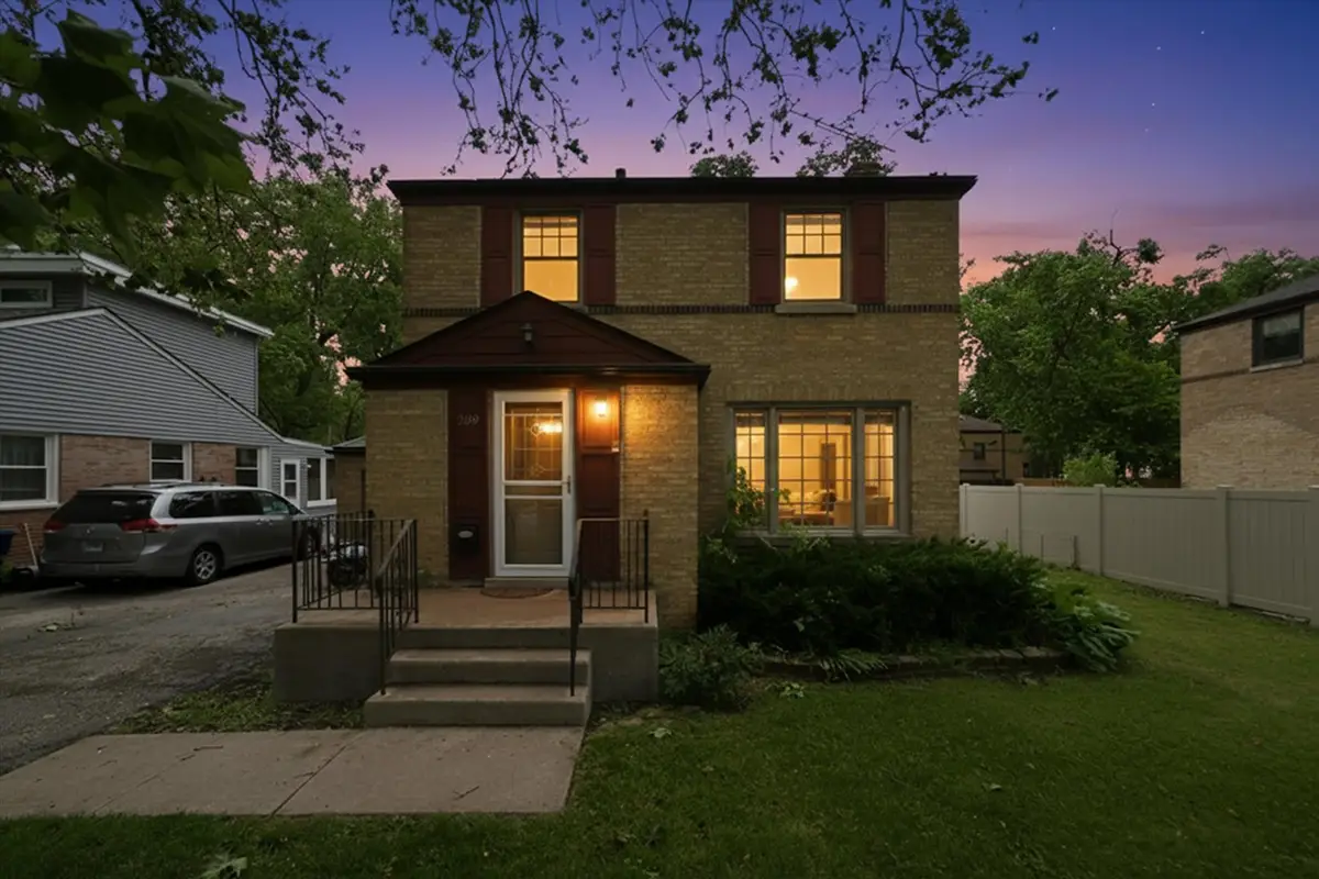 389 S Westgate Road, Des Plaines, IL 60016 - #1