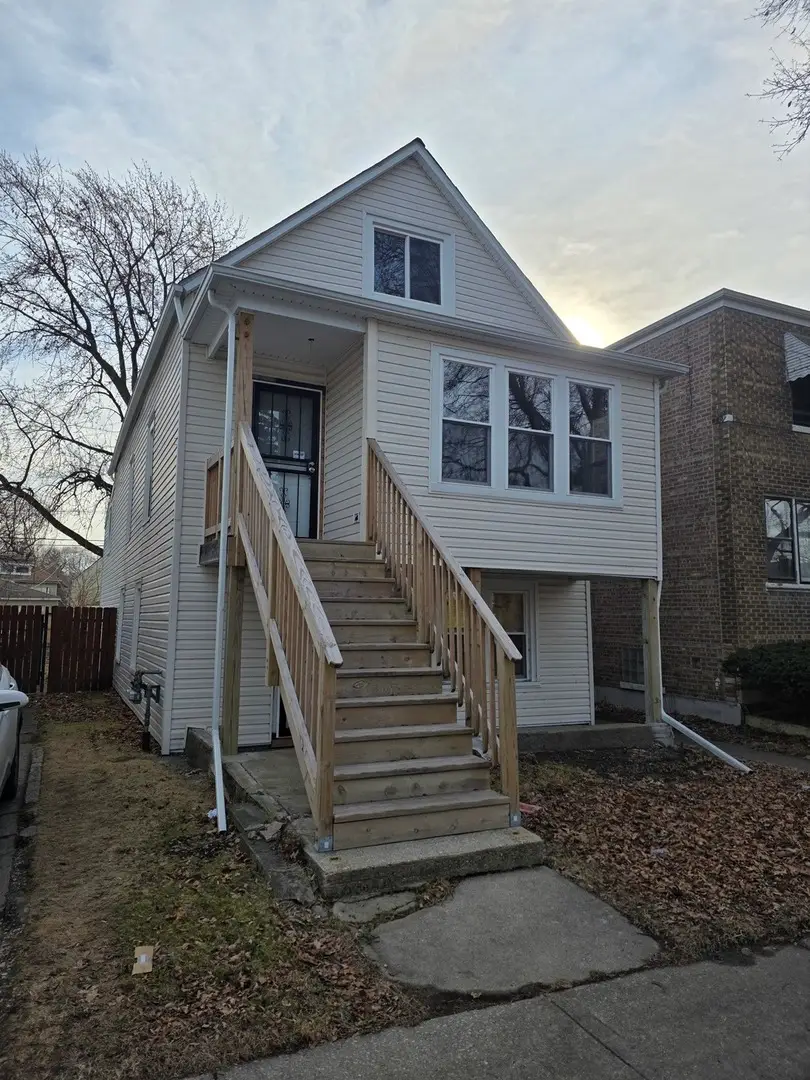 8549 S Kingston Avenue, Chicago, IL 60617 - #1