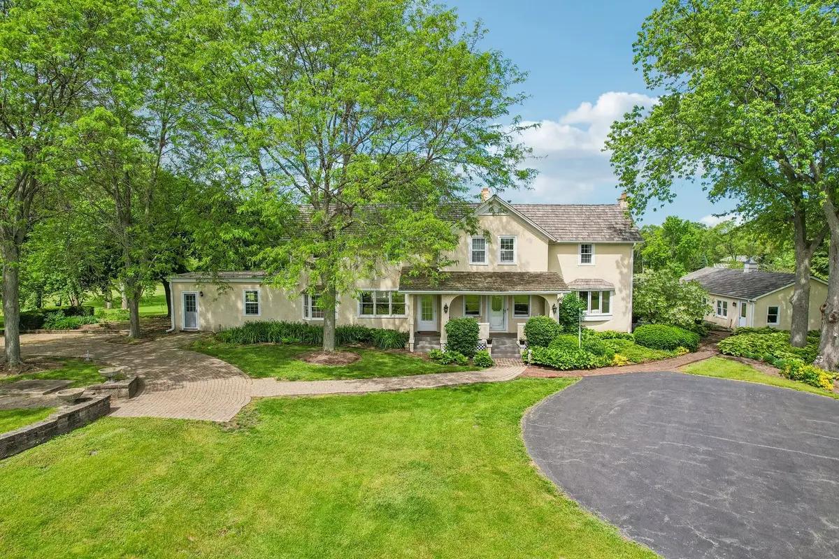 62 Dundee Lane, Barrington, IL 60010 - #1