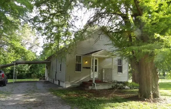 25 Wise Street, Eldorado, IL 62930