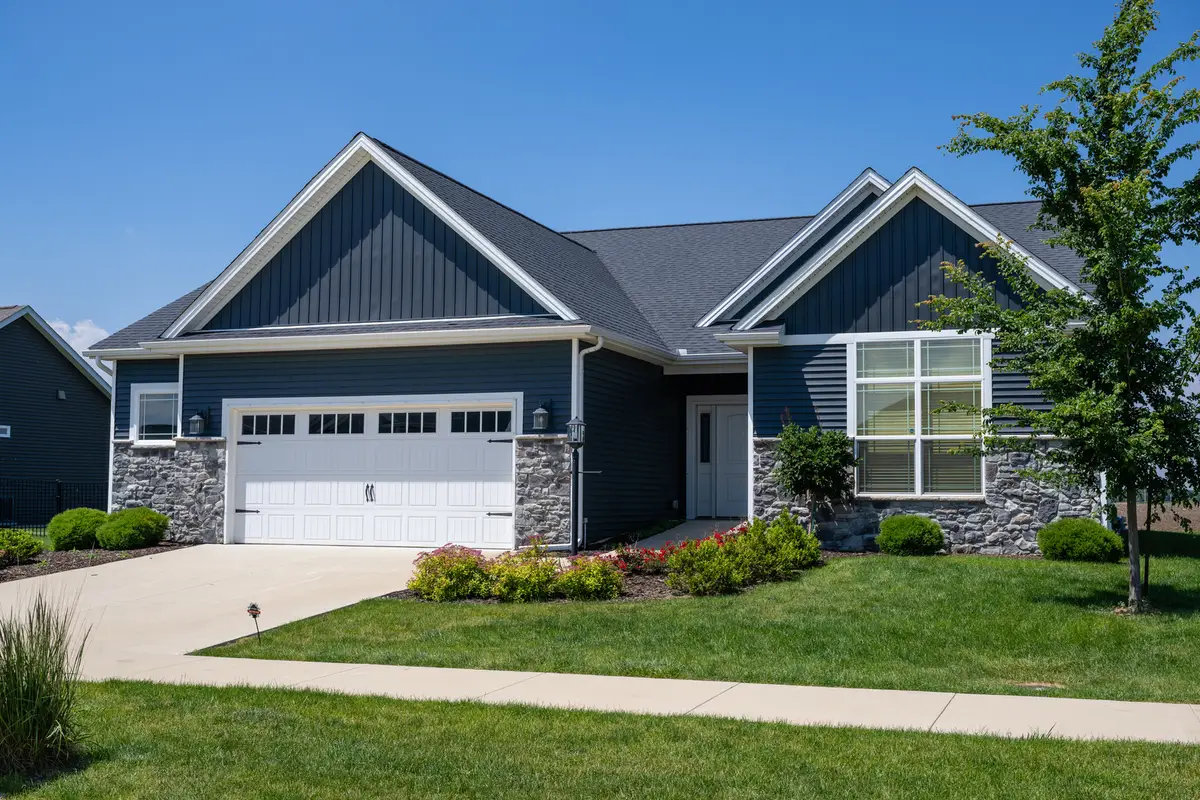 910 Declaration Drive, Savoy, IL 61874 - #1