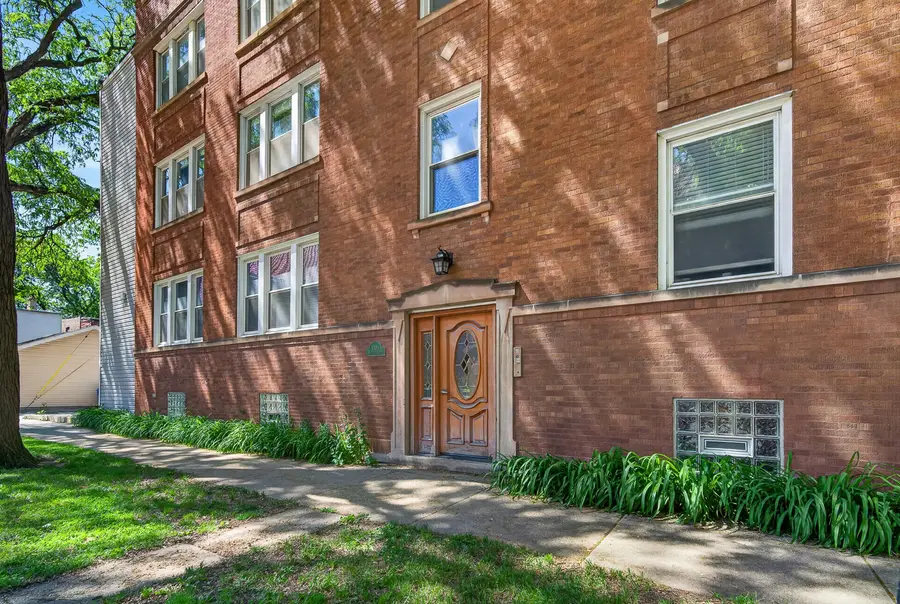 4308 W Waveland Avenue #2, Chicago, IL 60641 - #2