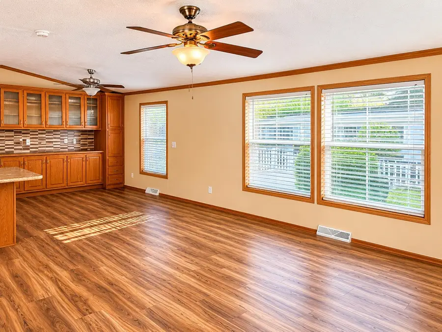 818 Peach Tree Street, Urbana, IL 61802 - #3