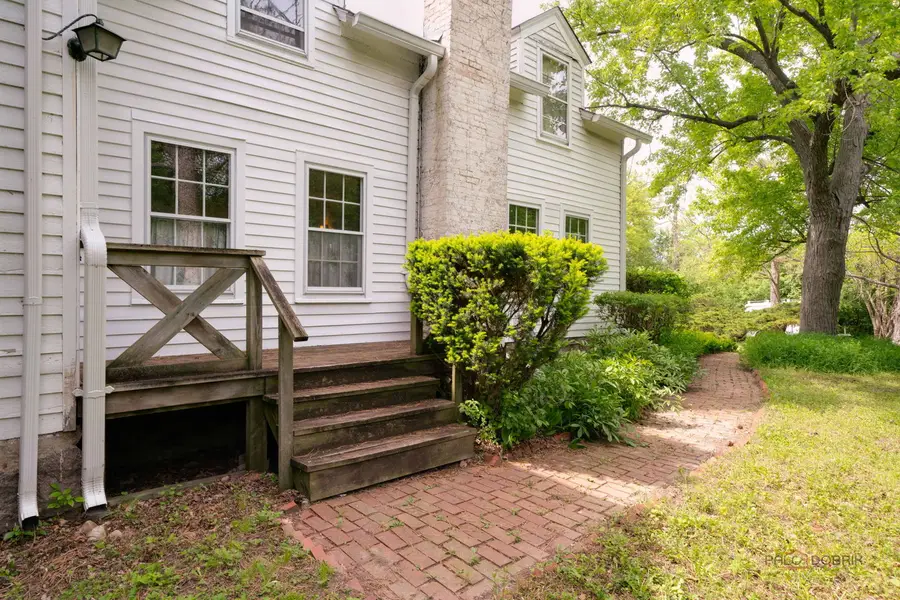 30128 N Saint Marys Road, Libertyville, IL 60048 - #2