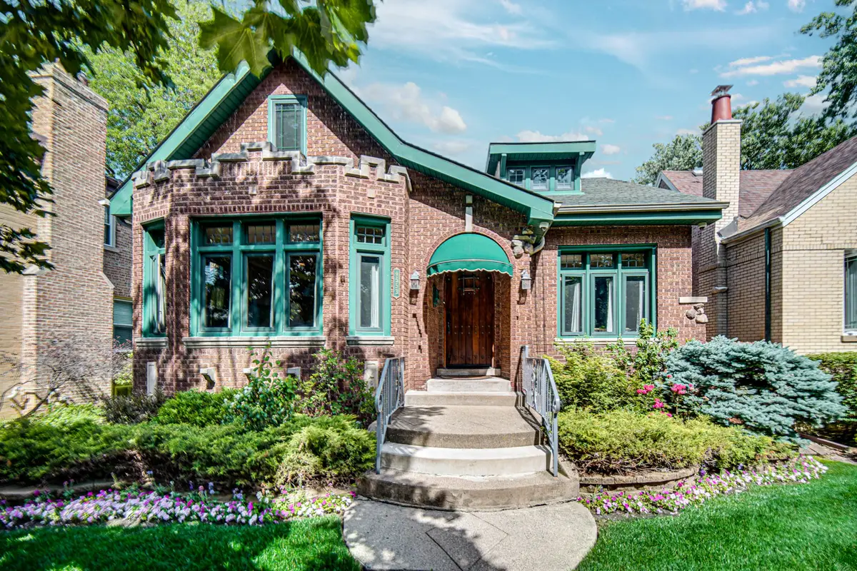 9553 S Hamilton Avenue, Chicago, IL 60643 - #1