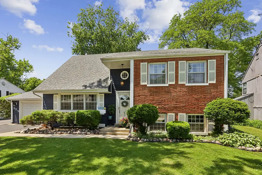 523 W Winchester Road, Chicago Heights, IL 60411 - #2