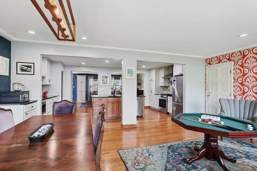 523 W Winchester Road, Chicago Heights, IL 60411 - #3