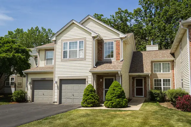17080 W Cunningham Court, Libertyville, IL 60048 - #1