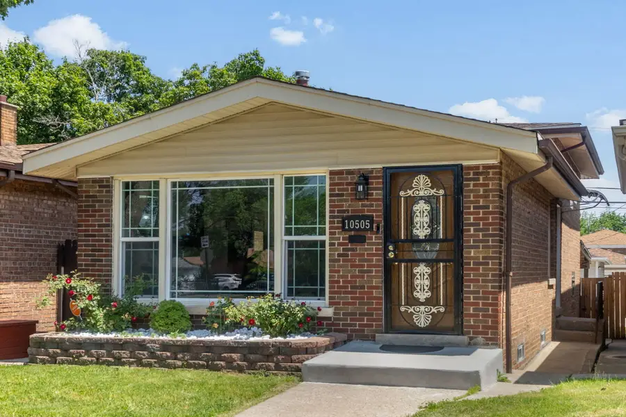 10505 S Avenue F, Chicago, IL 60617 - #3