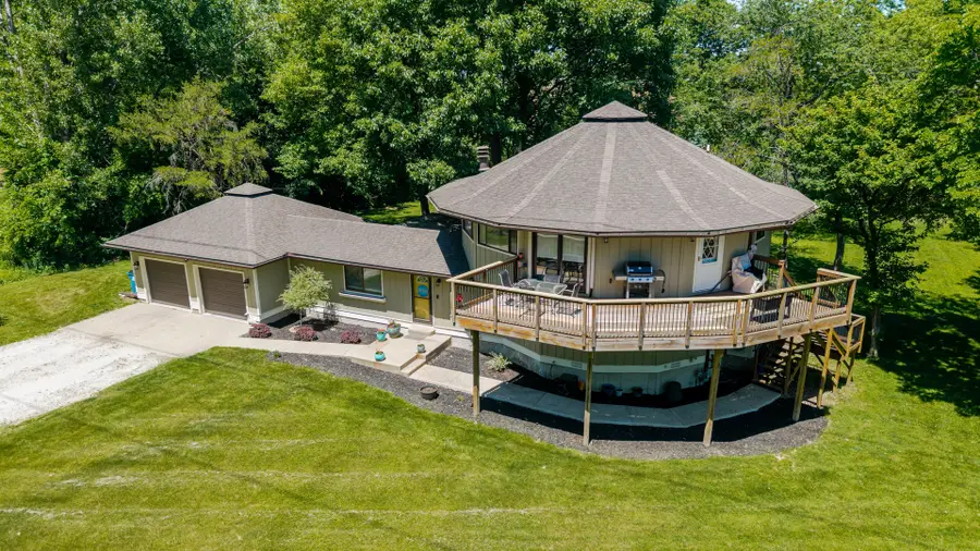 19866 Lakewood Drive, Bloomington, IL 61705 - #3