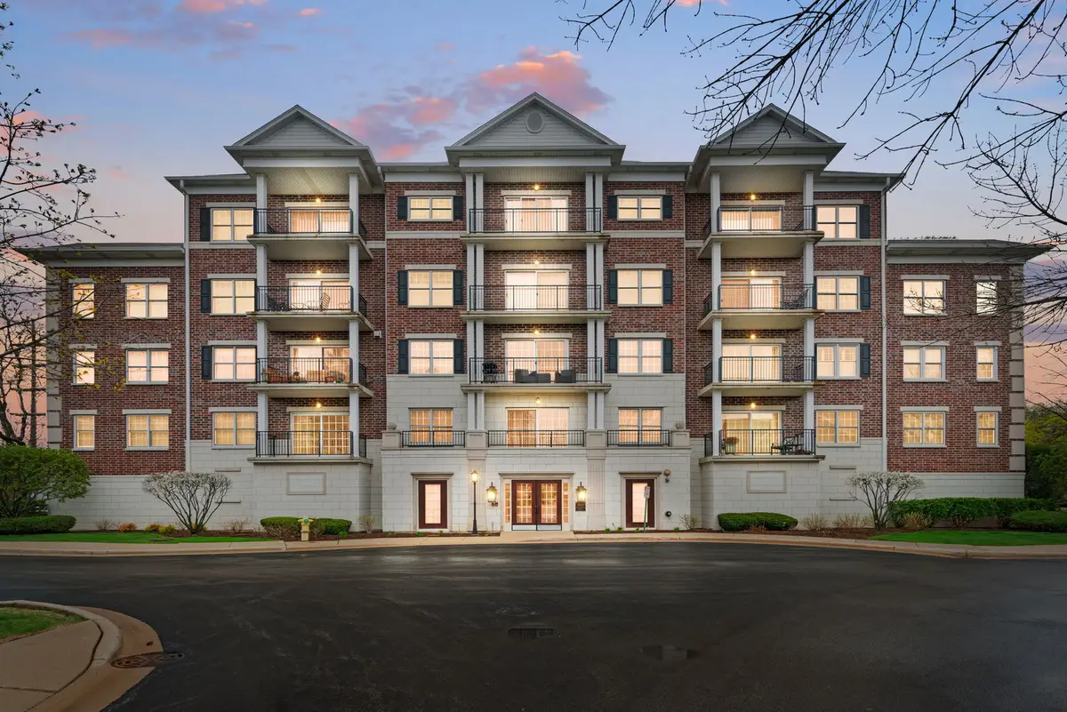 400 Mcdaniels Circle #405, Clarendon Hills, IL 60514 - #1