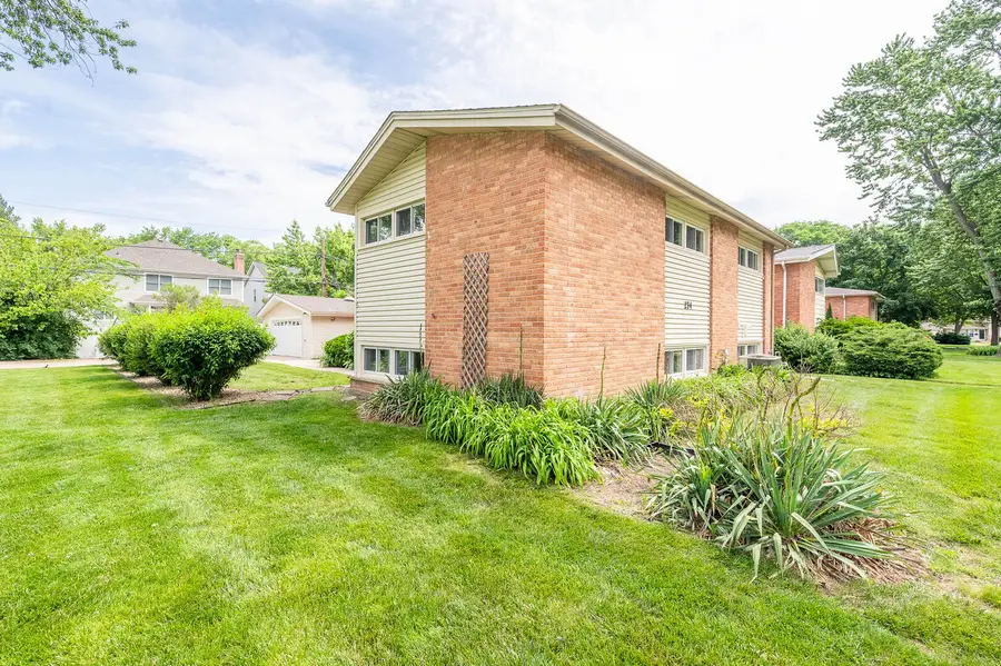 274 Pleasant Hill Boulevard, Palatine, IL 60067 - #2