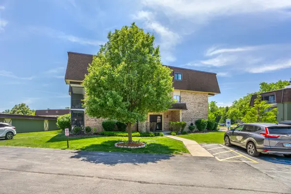 11136 Center Road, Palos Hills, IL 60465