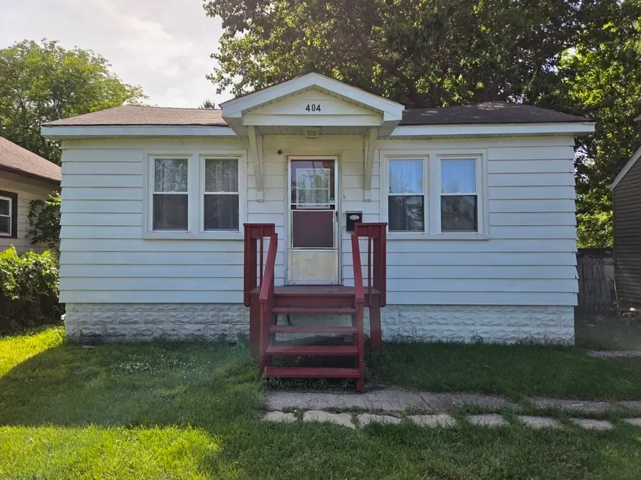 404 Morton Avenue, Aurora, IL 60506 - #2