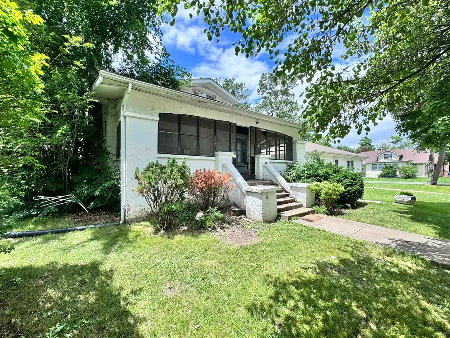 404 S Perrine, Centralia, IL 62801 - #3