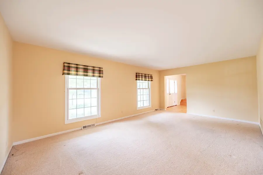 1025 North Avenue, Batavia, IL 60510 - #3
