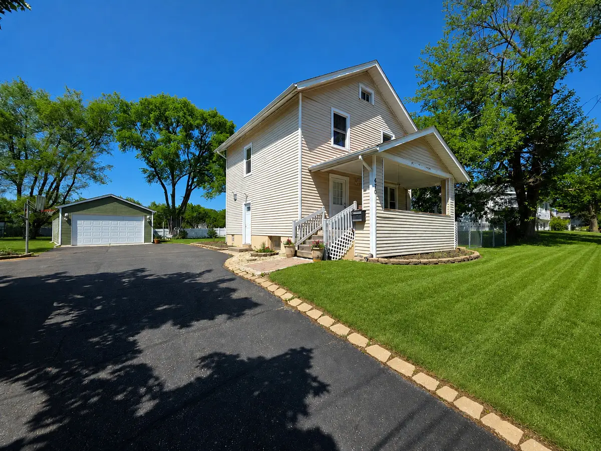 470 Fremont Street, Elgin, IL 60120 - #1