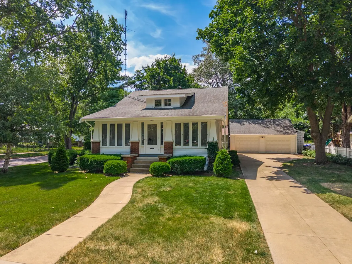1507 E Taylor Street, Bloomington, IL 61701 - #1